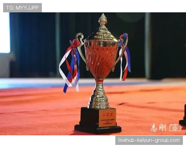 俱乐部在赛季中期通过交易补强阵容，俱乐部赛季奖励