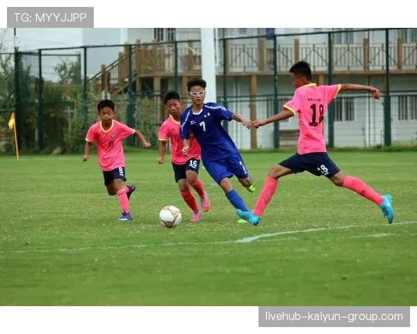 创新未来：青少年篮球、足球等项目联合举办的系列竞赛